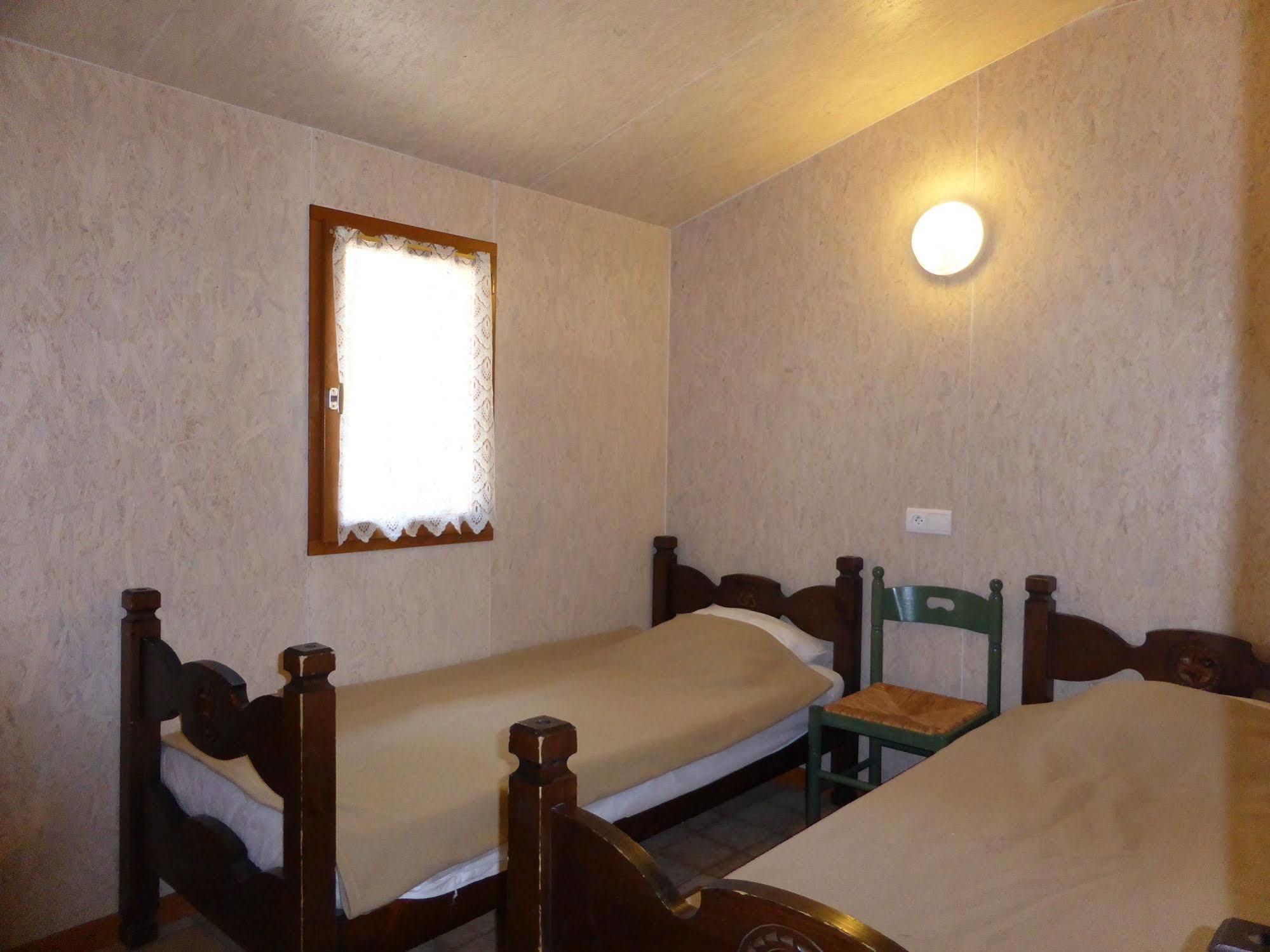 Camping L'Ecureuil - Mont-Blanc Village Domancy Экстерьер фото