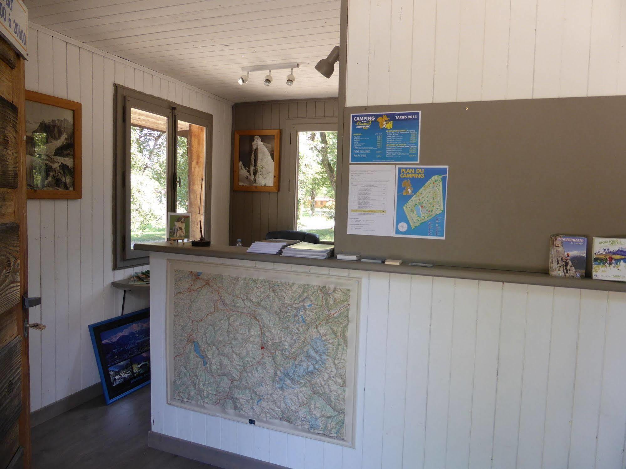Camping L'Ecureuil - Mont-Blanc Village Domancy Экстерьер фото